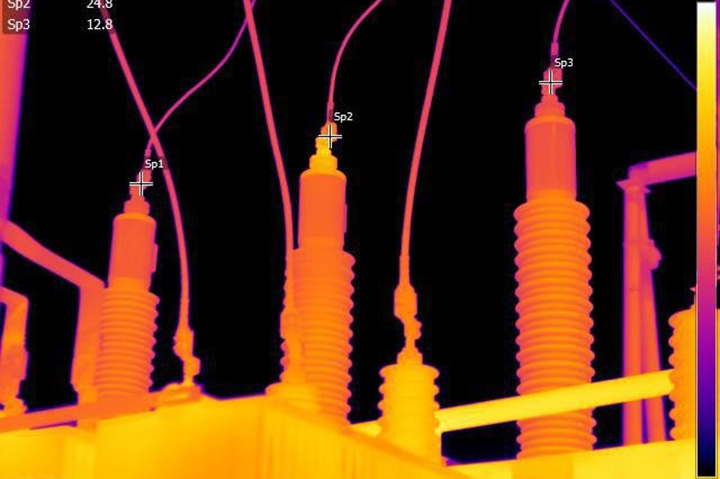 红外热成像技术在变电站检测的应用